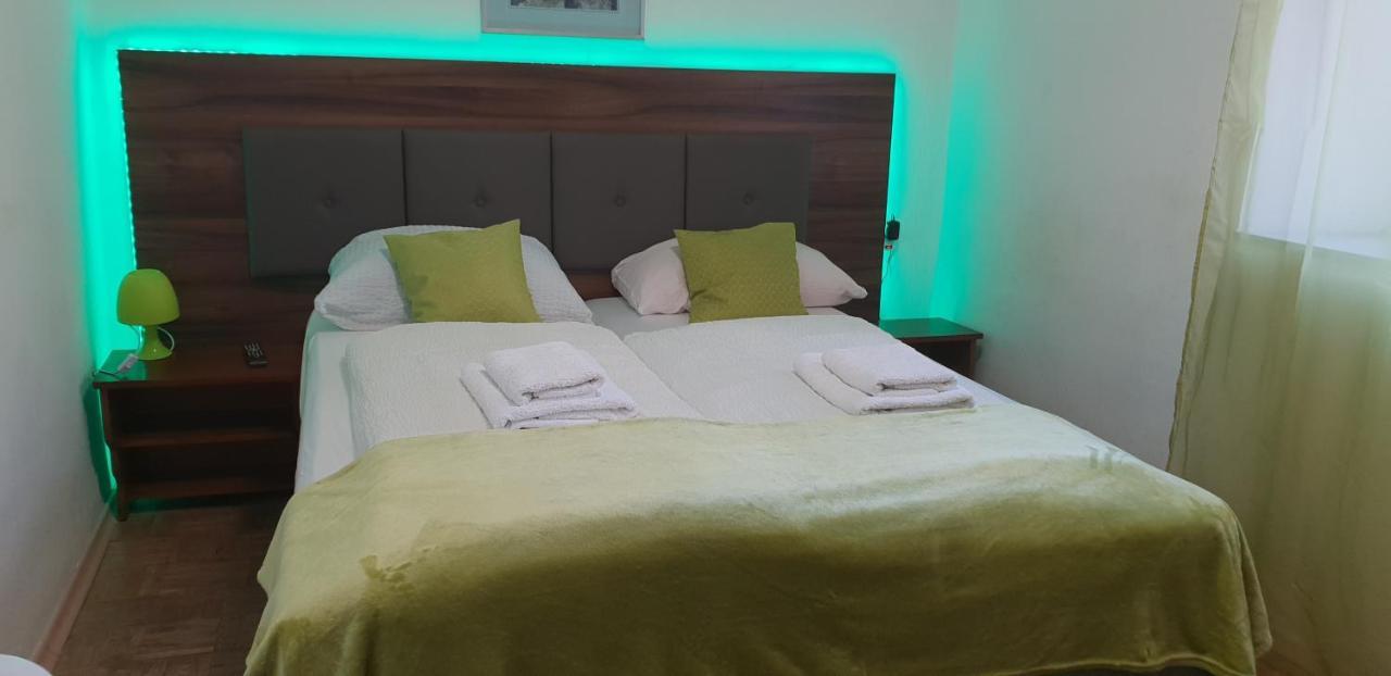 Kansakar Hotel كايزرسلاوترن المظهر الخارجي الصورة